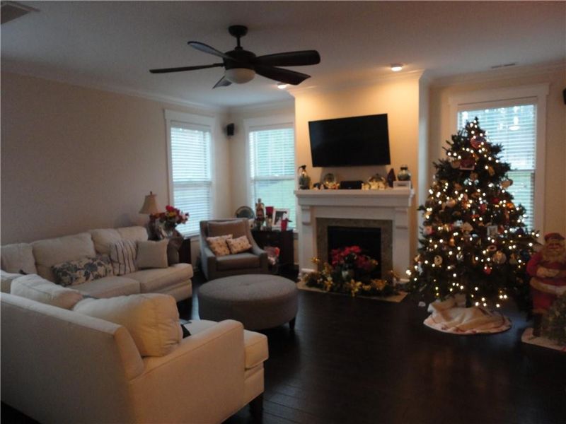 448 Stonewall Dr, Mebane, NC 27302