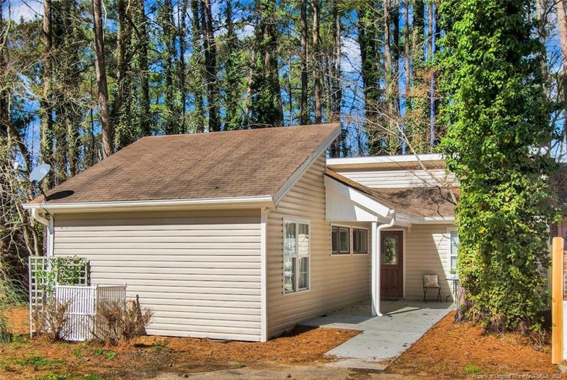 448 Windy Beach, Sanford, NC 27332