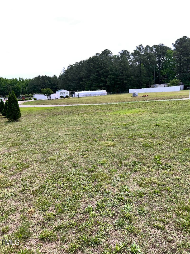 4482 Nc 39 , Louisburg, NC 27549