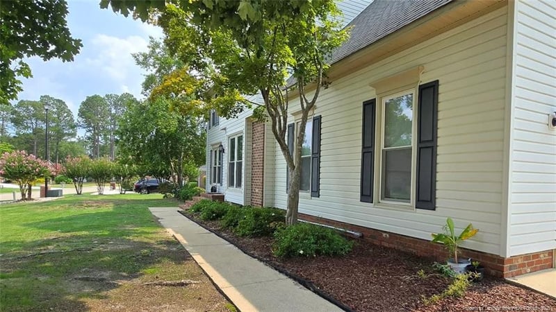 4488 Penhurst Ct, Fayetteville, NC 28311