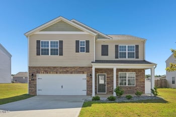 449 Blue Aspen Dr, Fuquay Varina, NC 27526