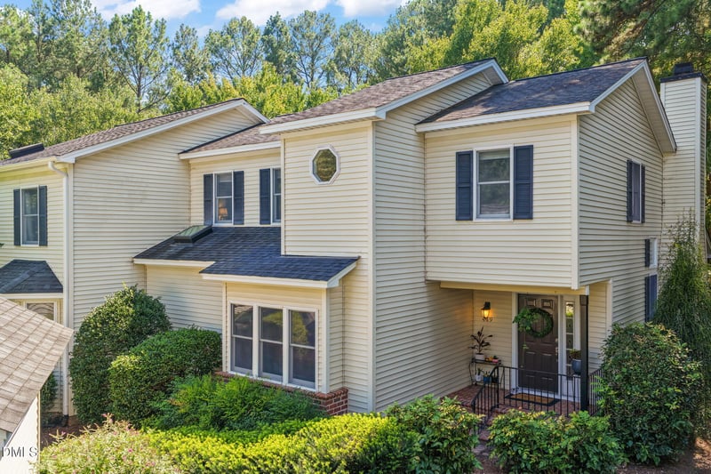 449 Crossvine Close, Pittsboro, NC 27312