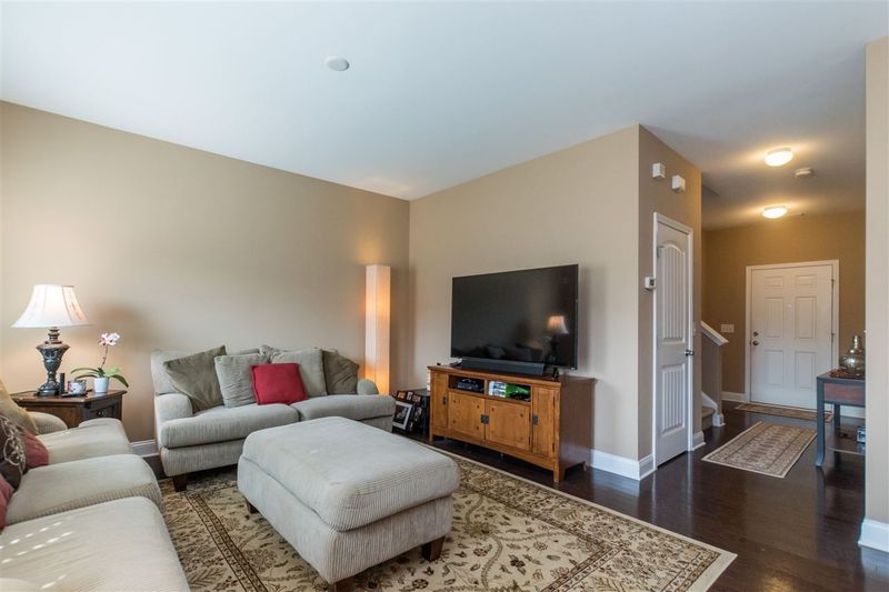 449 Kerriann Ln, Clayton, NC 27520