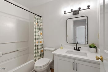 449 Summerwalk Cir, Chapel Hill, NC 27517