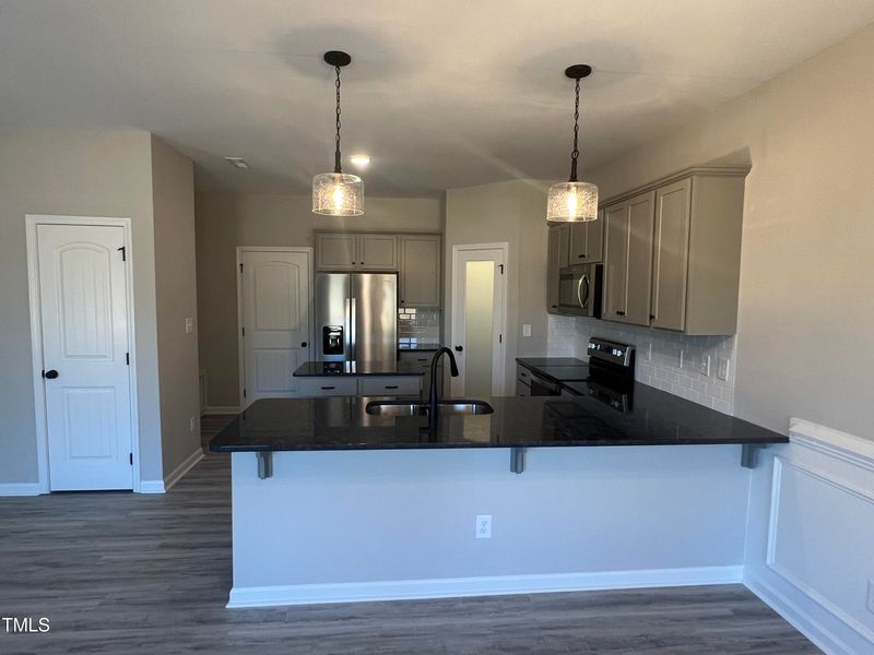 4490 Debnam Rd, Zebulon, NC 27597