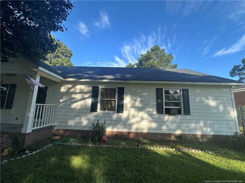 4491 Tonric Dr, Hope Mills, NC 28348