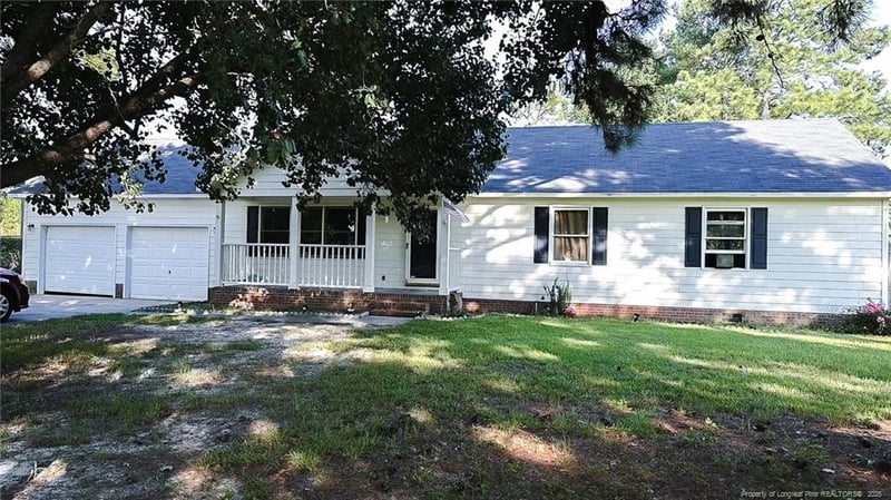 4491 Tonric Dr, Hope Mills, NC 28348