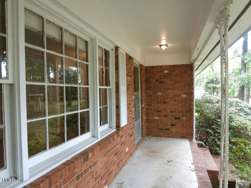 4495 Lystra Rd, Chapel Hill, NC 27517