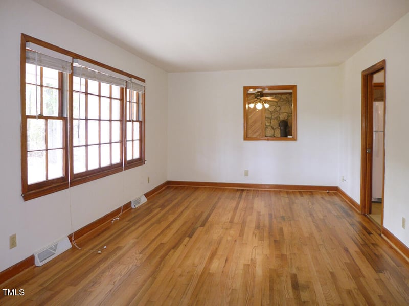 4495 Lystra Rd, Chapel Hill, NC 27517