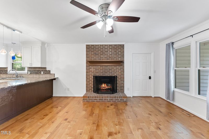 4499 Covered Bridge Rd, Clayton, NC 27527