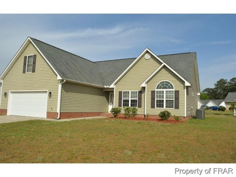 45 Ashcott Dr, Angier, NC 27501
