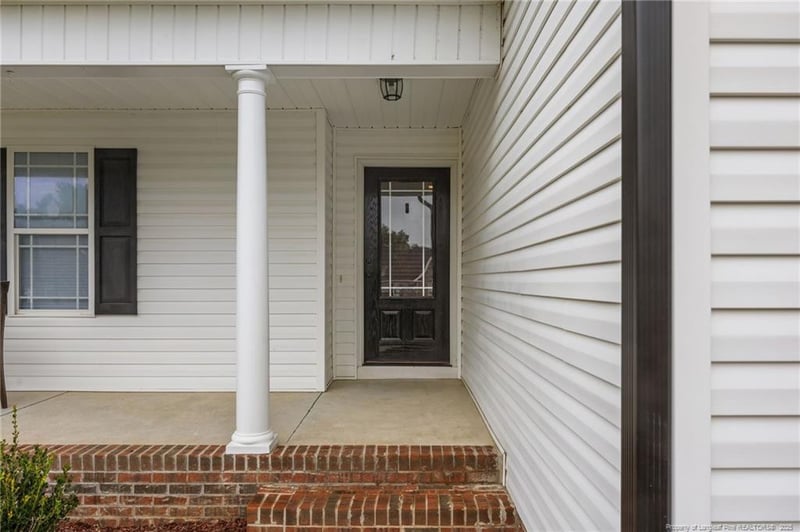 45 Braddock Dr, Lillington, NC 27546