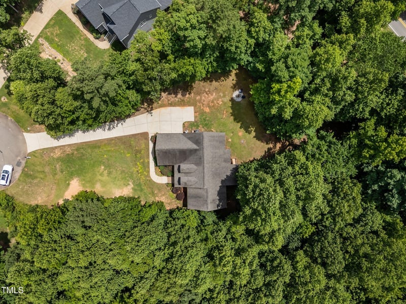 45 Chaucer Ct, Zebulon, NC 27597