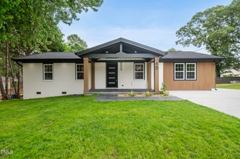 45 Crestview Dr, Angier, NC 27501