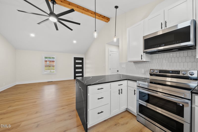 45 Crestview Dr, Angier, NC 27501