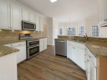 45 Georgetown Woods Dr, Youngsville, NC 27596