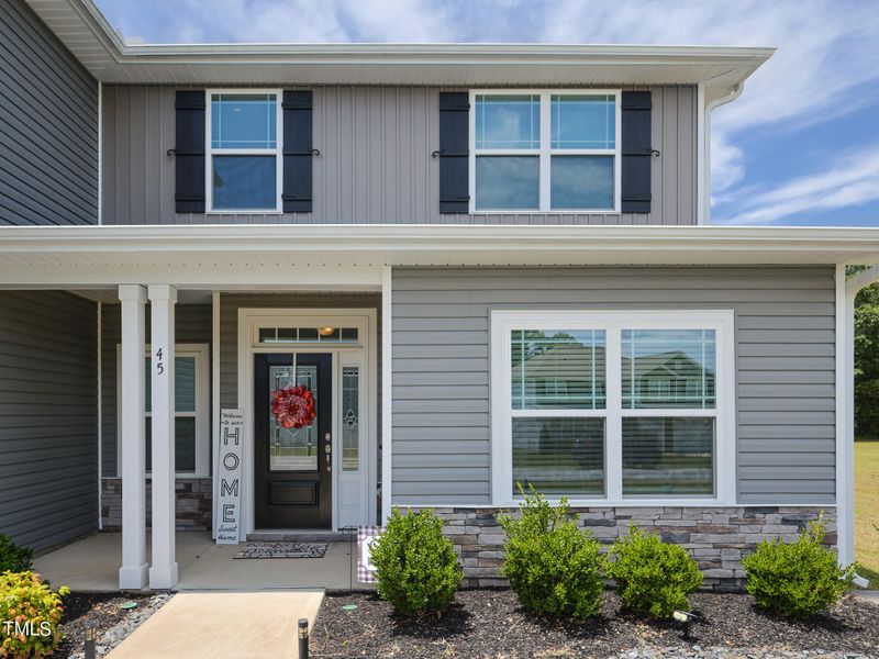 45 N Hawks Ridge Ln, Smithfield, NC 27577