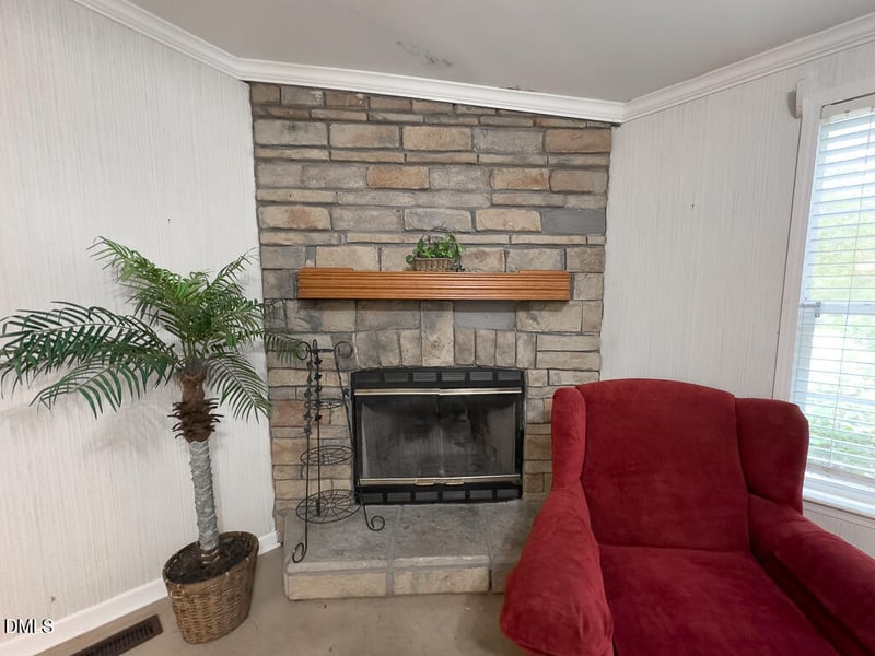 45 Horse Creek Rd, Louisburg, NC 27549
