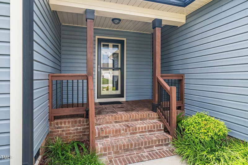 45 Imperial Dr, Clayton, NC 27527