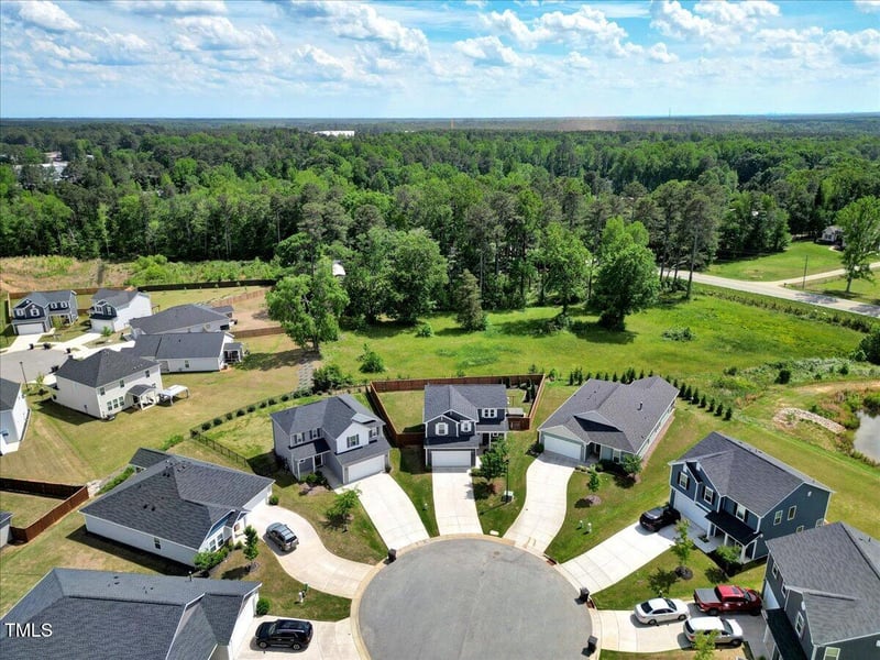 45 Iris Dr, Youngsville, NC 27596