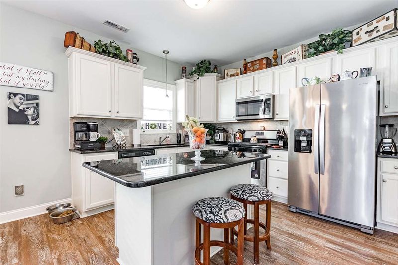 45 Labradoodle Ct, Garner, NC 27529