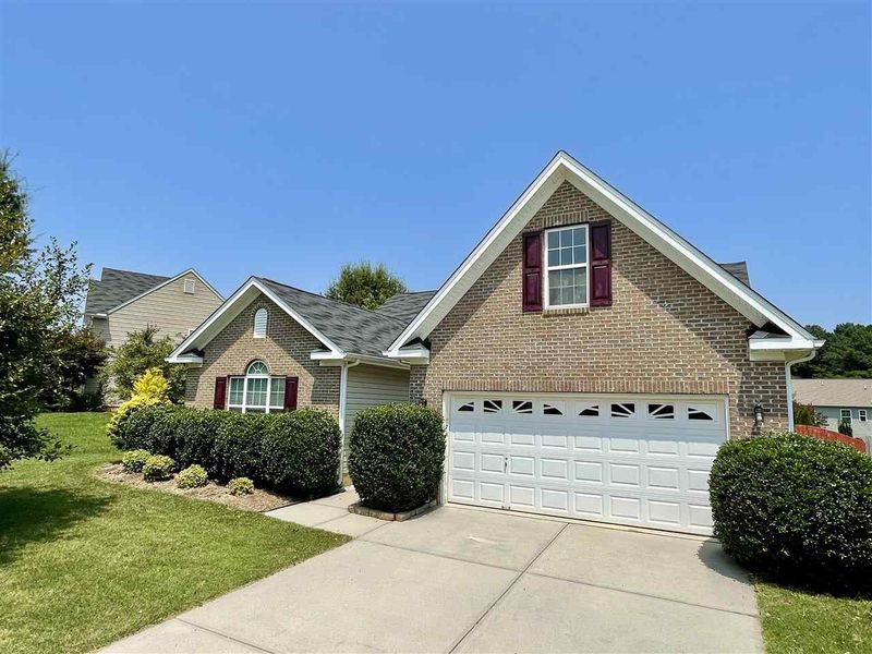 45 Leaf Springs Way, Youngsville, NC 27596