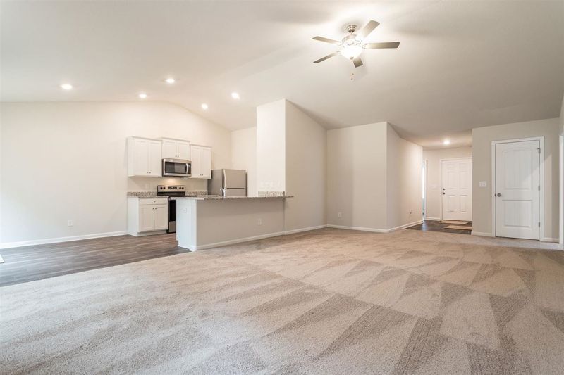 45 Shallow Dr, Youngsville, NC 27596