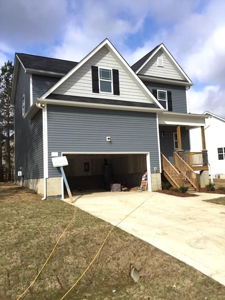 45 Snowy Orchid Ln, Smithfield, NC 27577