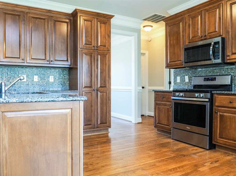 45 Sporting Club Dr, Garner, NC 27529