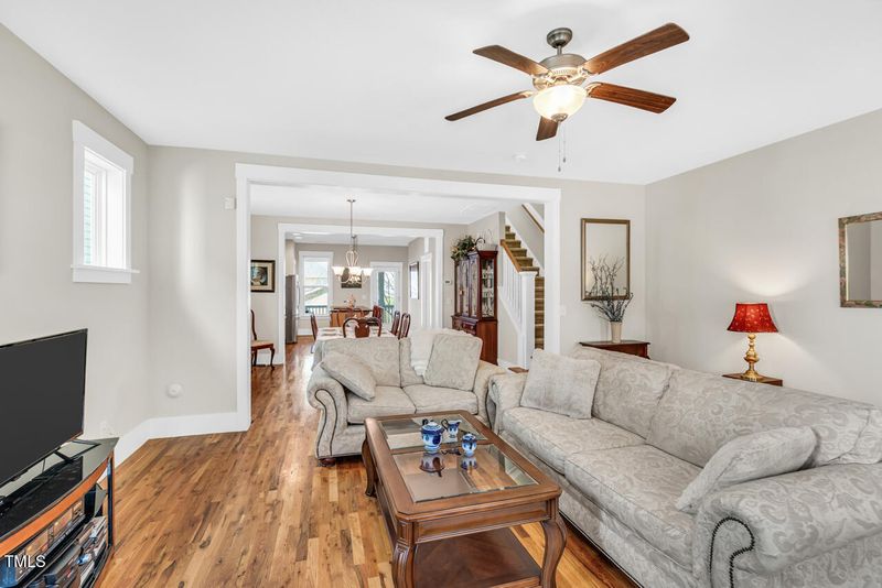 45 Summersweet Ln, Chapel Hill, NC 27516