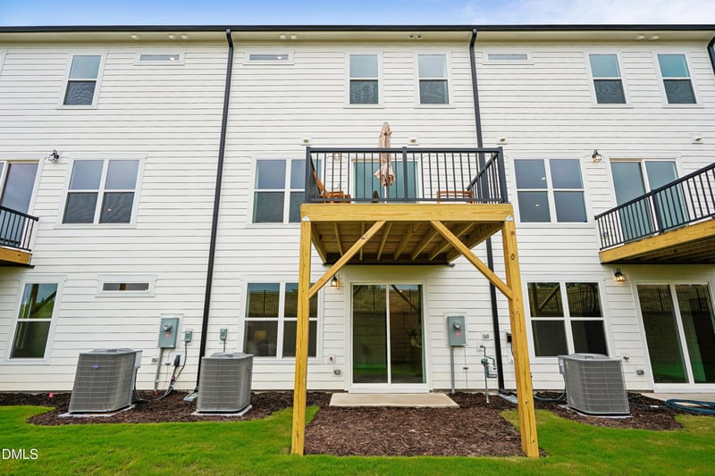 45 Tiger Lily Trl, Clayton, NC 27527