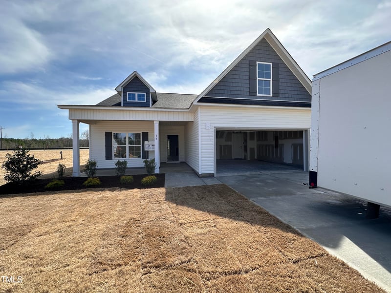 45 Trescott St, Smithfield, NC 27577