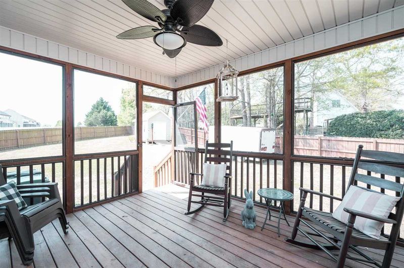 45 Twin Leaf Cir, Clayton, NC 27520
