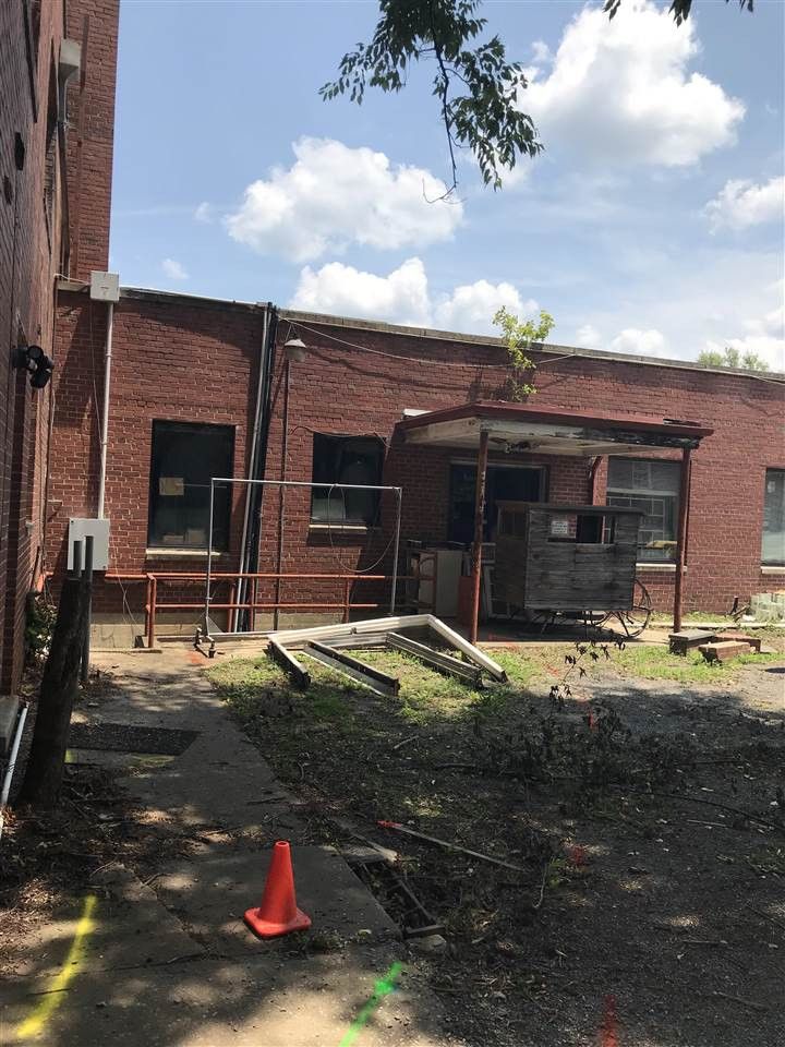 45 West St, Pittsboro, NC 27312
