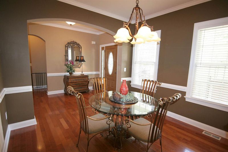 45 Winchester Ct, Youngsville, NC 27596