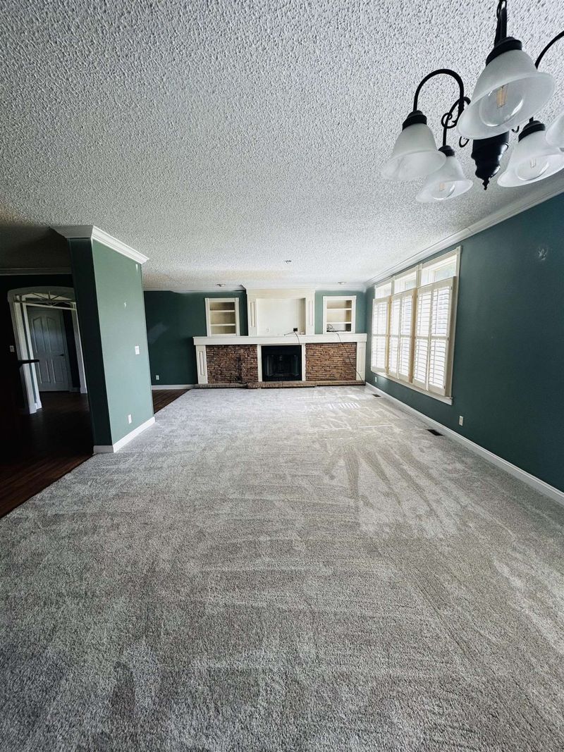 450 America Dr, Selma, NC 27576