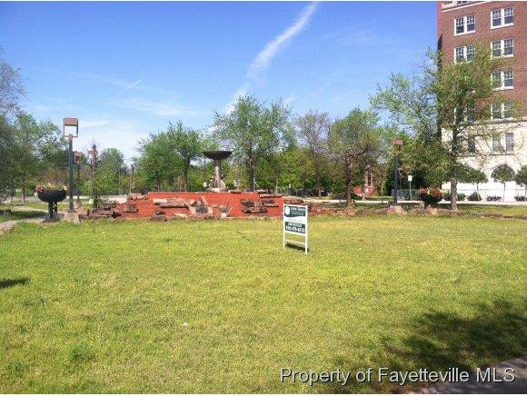 450 Hay St, Fayetteville, NC 28301