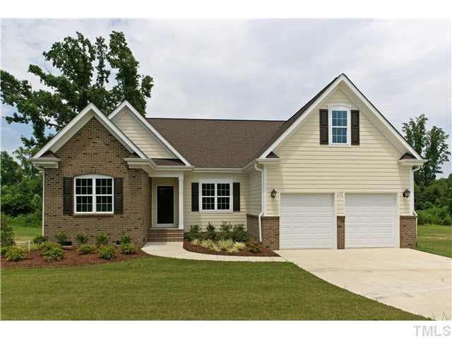 450 Poole Rd, Wendell, NC 27591