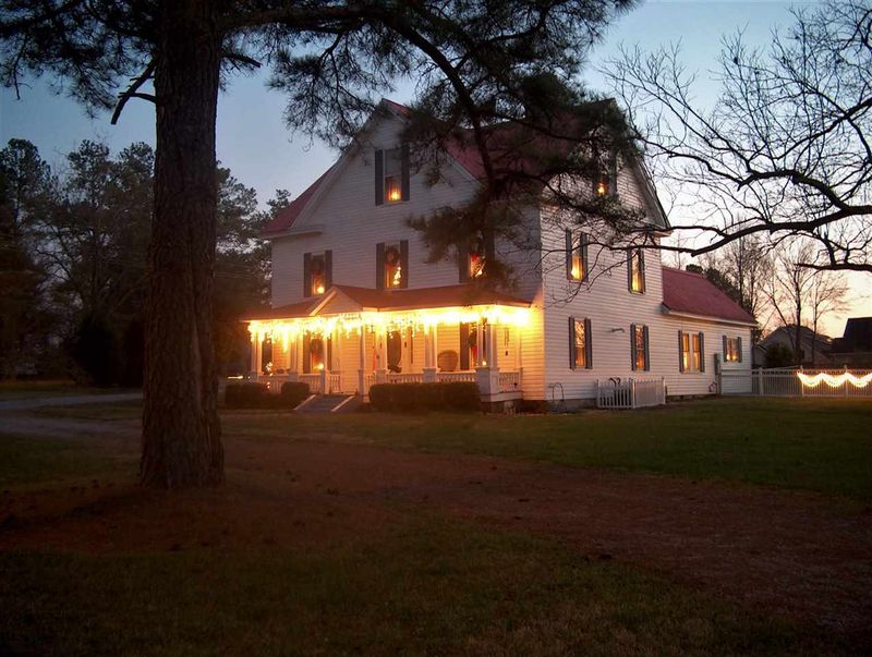 450 Proctor St, Zebulon, NC 27597