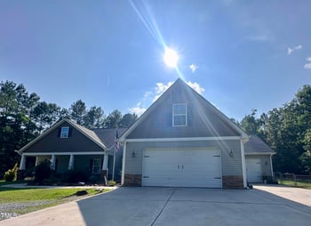 450 Rustic Ln, Sanford, NC 27330