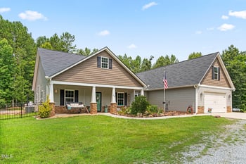 450 Rustic Ln, Sanford, NC 27330