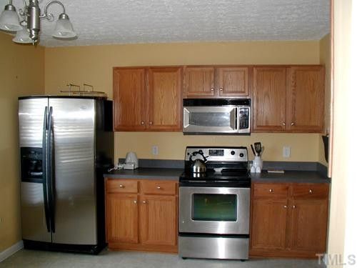 450 St John Dr, Durham, NC 27703