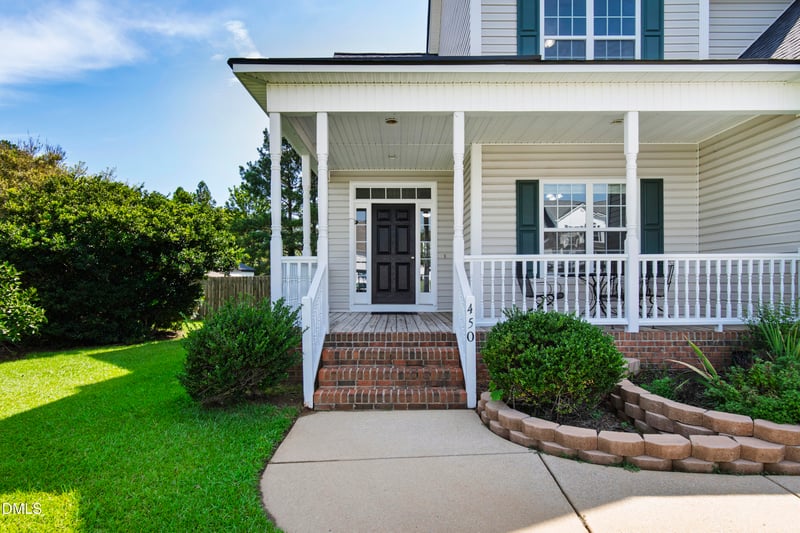 450 Windgate Dr, Clayton, NC 27527