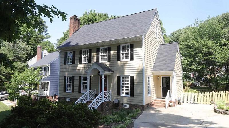 4500 Gwynnebrook Cir, Raleigh, NC 27613