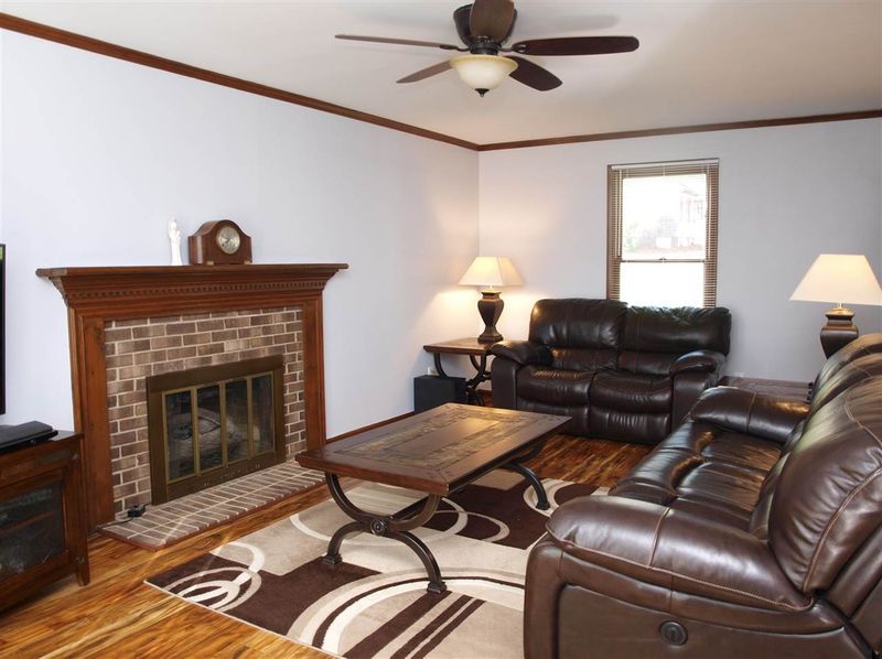 4500 Jacqueline Ln, Raleigh, NC 27616