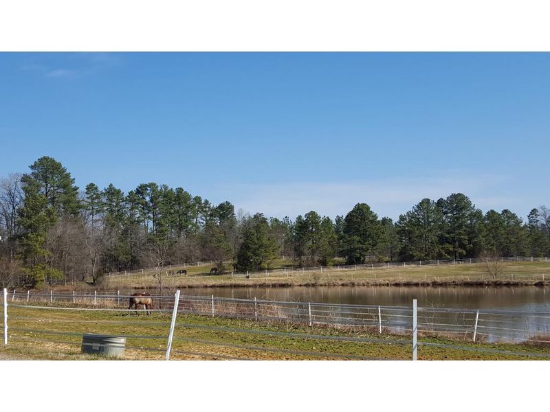 4501 Scottland Dr, Mebane, NC 27302