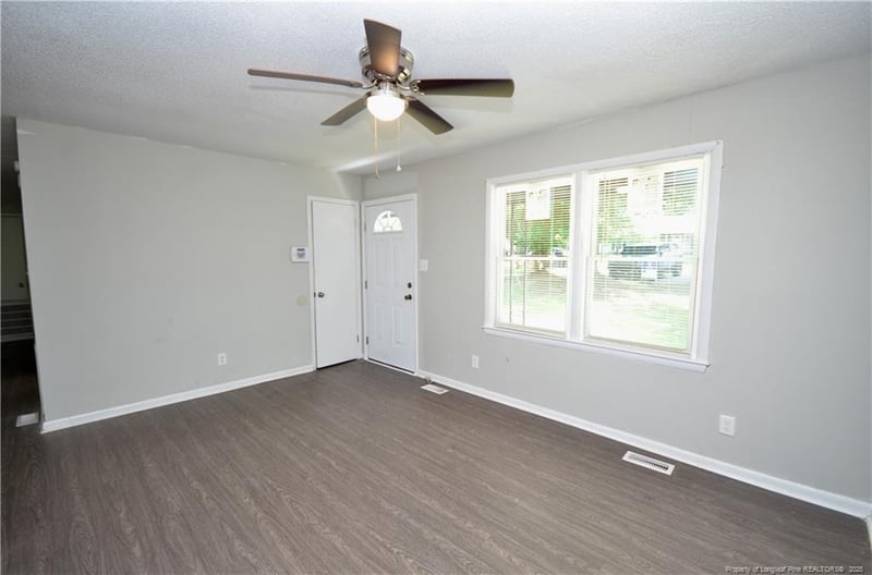4502 Windcross St, Fayetteville, NC 28314