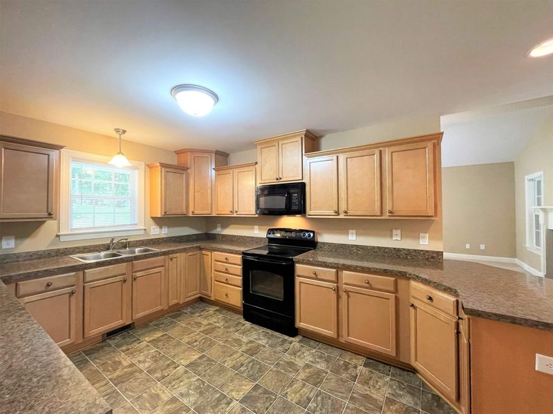 4503 Flower Blossom Cir, Raleigh, NC 27610