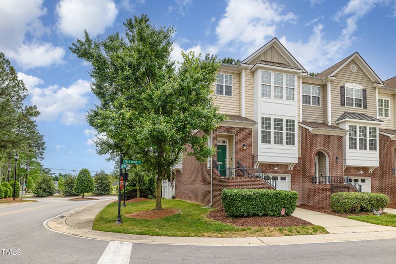 4503 Pale Moss Dr, Raleigh, NC 27606