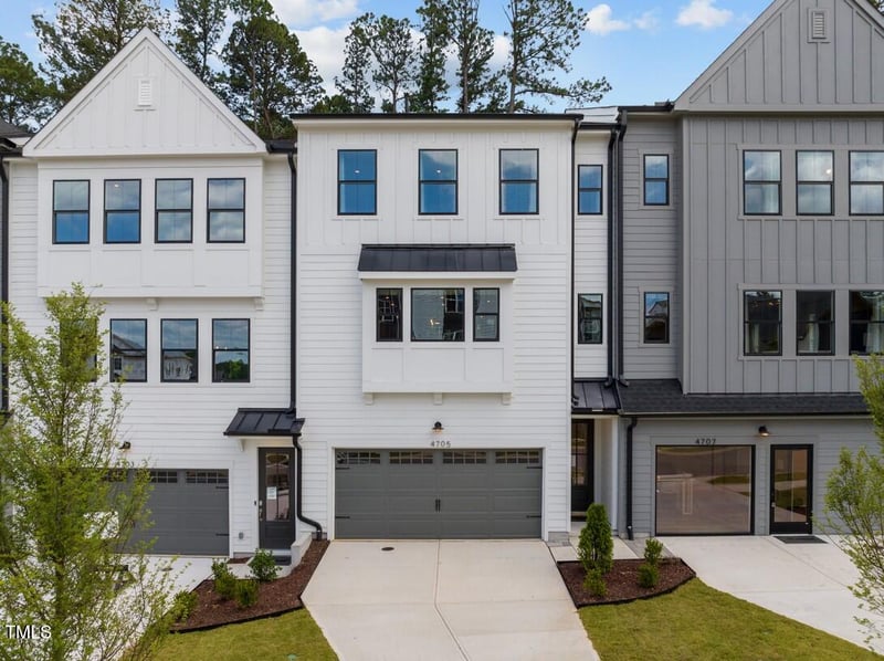 4504 Mint Leaf Ln, Raleigh, NC 27612